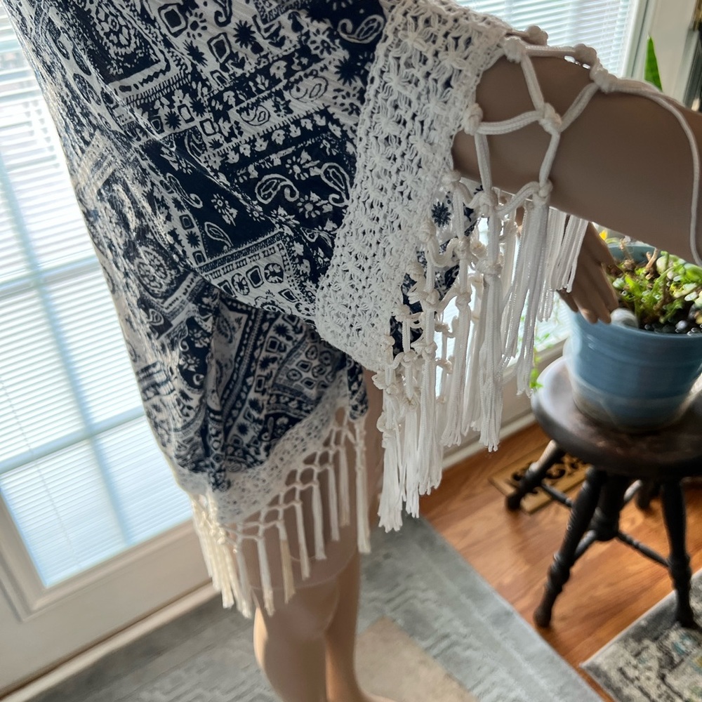 Alloy‎ Apparel Cardigan With Fringes SZ SM - Picture 5 of 8